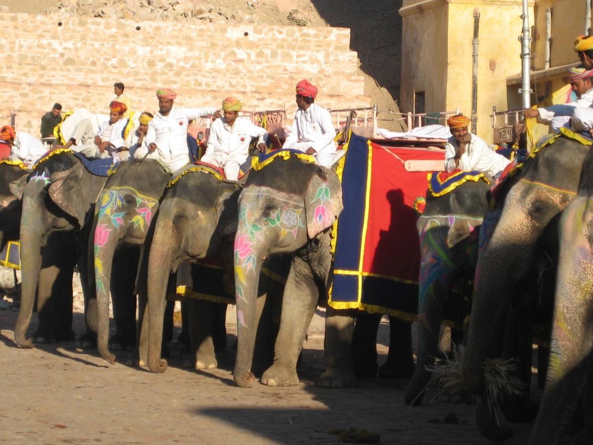 Jaipur Jantar Hostel Exteriör bild